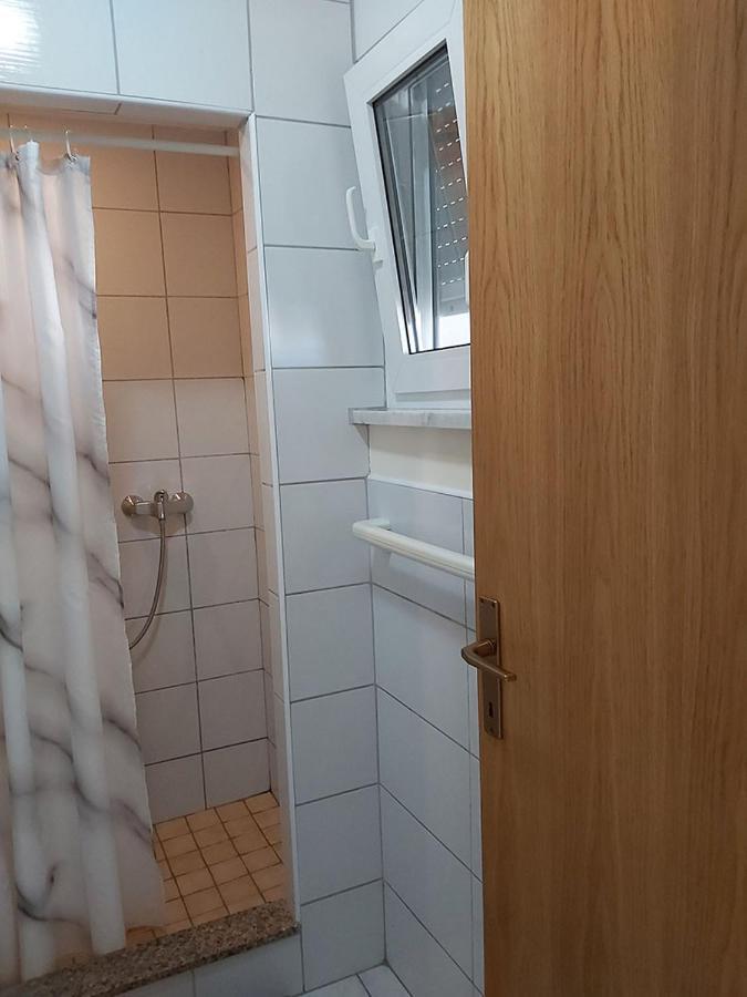 Apartments Elvir נין מראה חיצוני תמונה