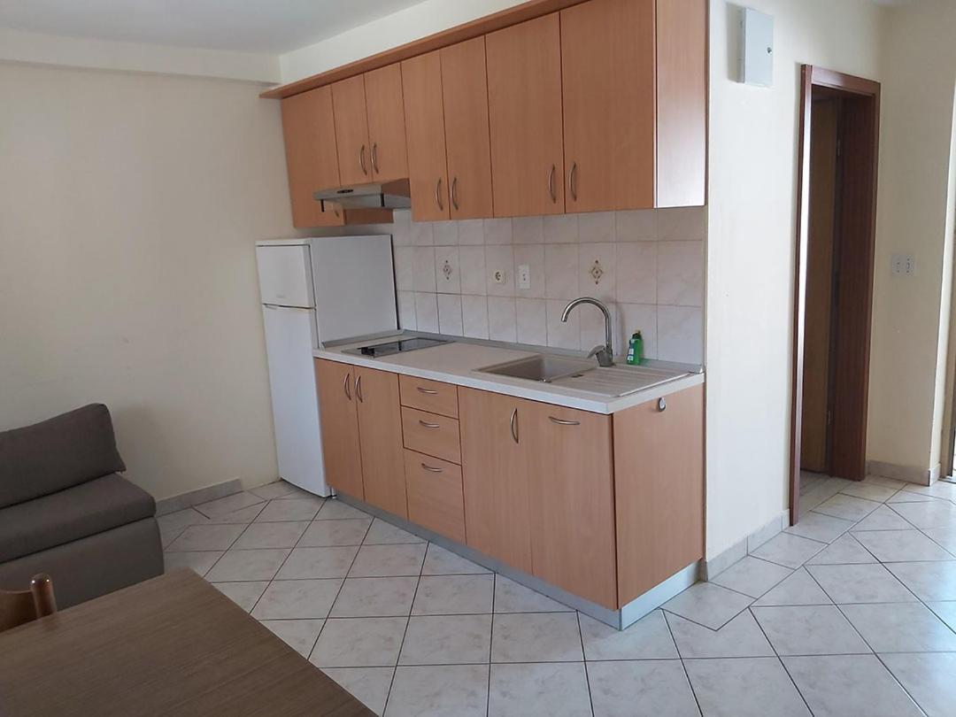 Apartments Elvir נין מראה חיצוני תמונה
